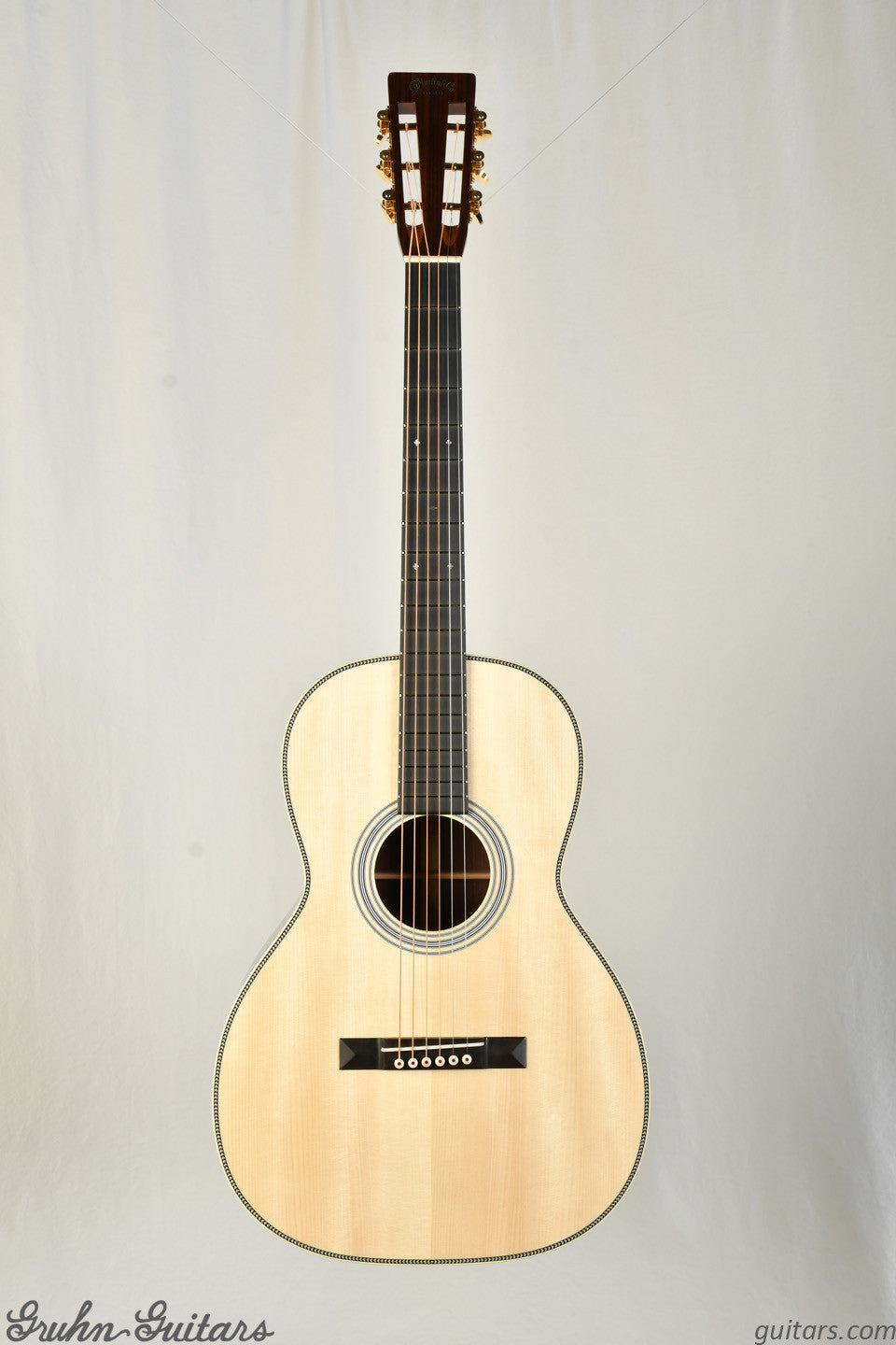 Martin Custom Shop 00-28 12 Fret New AB13935