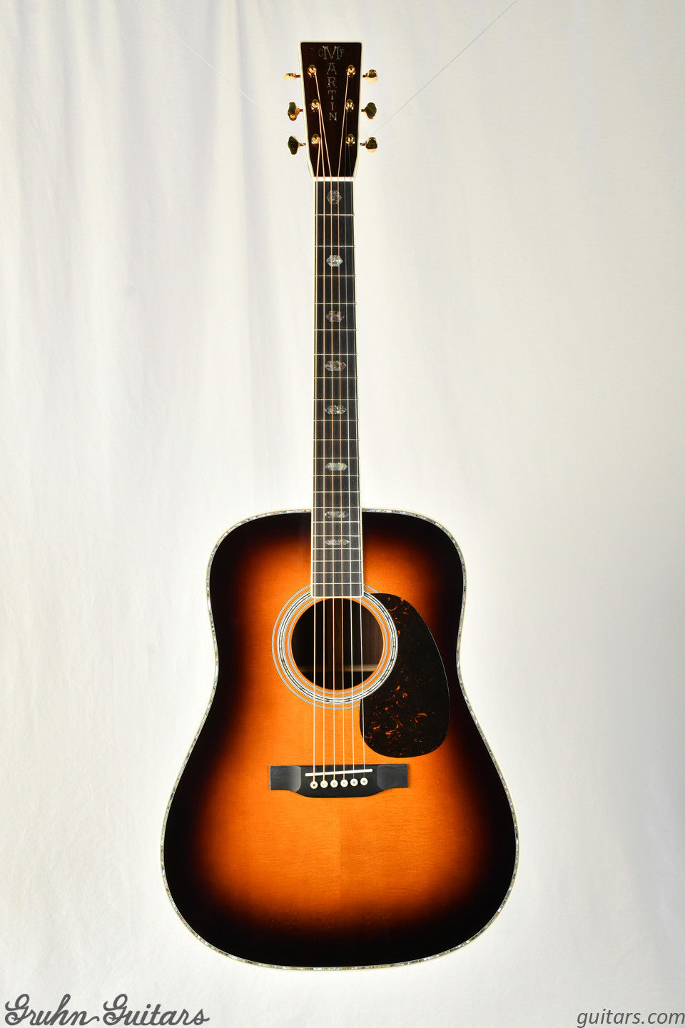 Martin D-41 Sunburst New AA13712