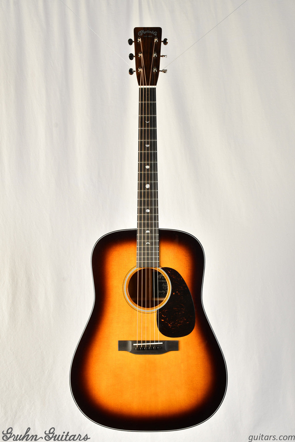 Martin D-18 Molly Tuttle Signature New AA13971