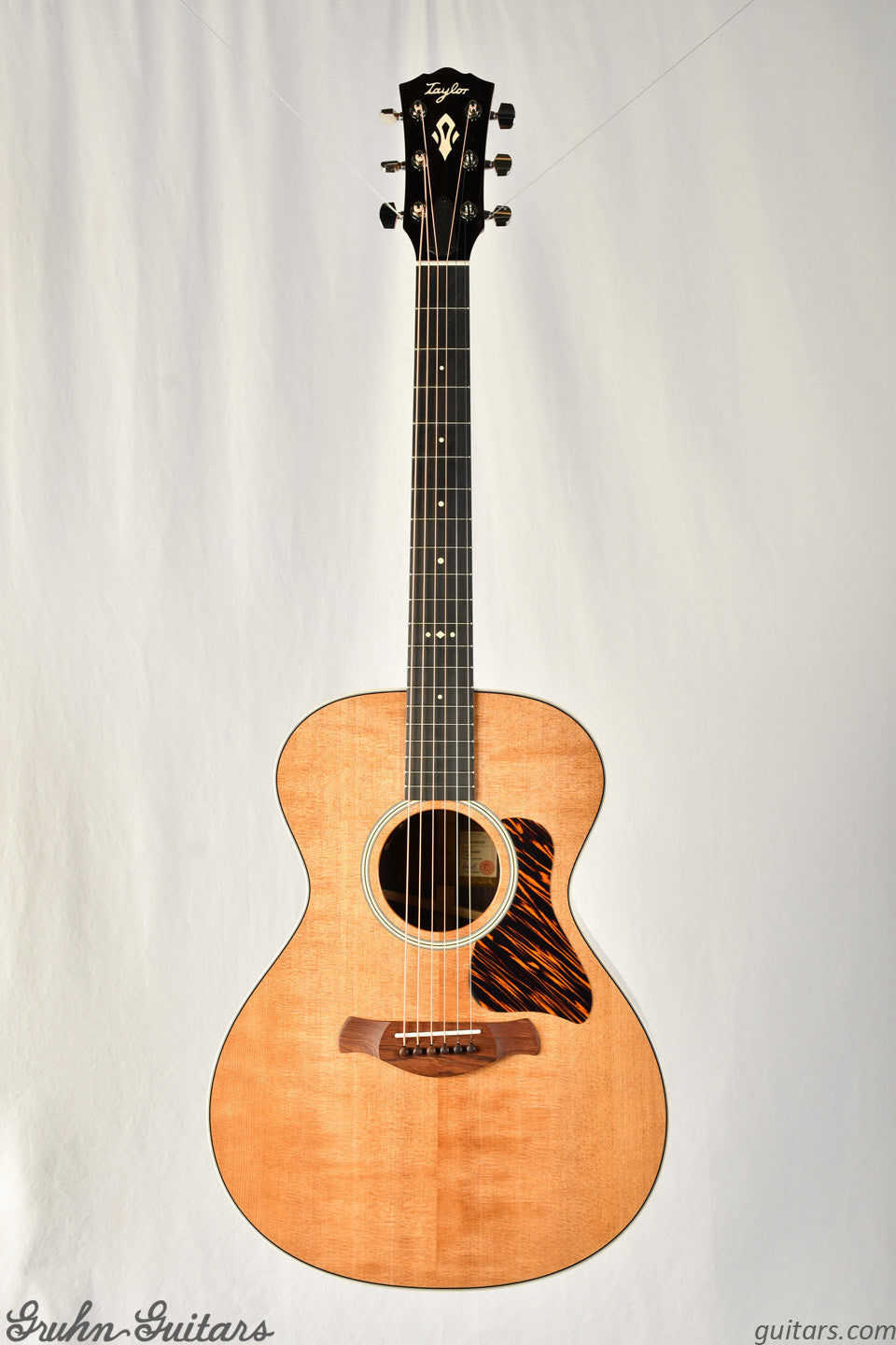 Taylor Gold Label 712e New AT8016