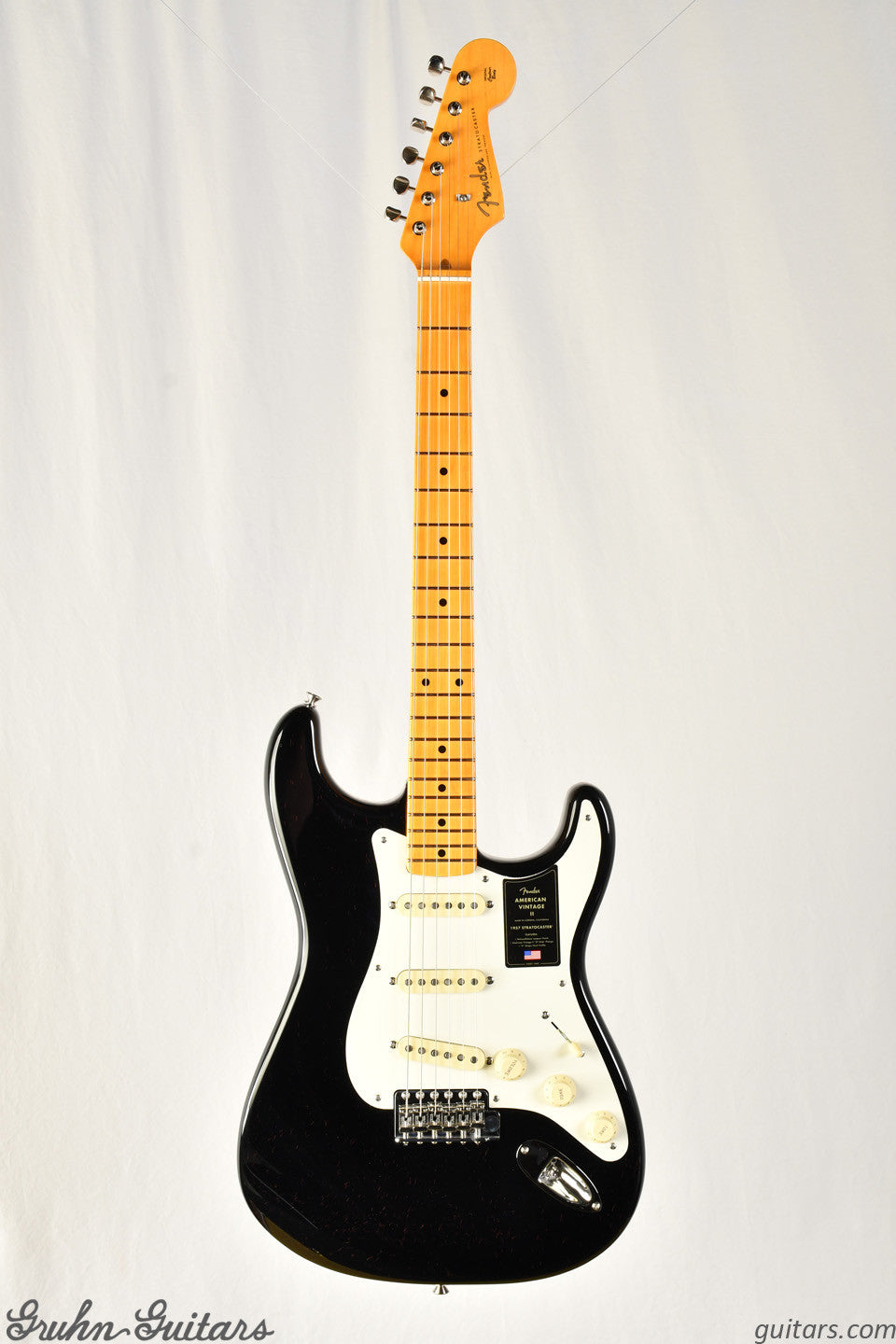 Fender American Vintage II 1957 Stratocaster Maple Fingerboard - Black New EF10694