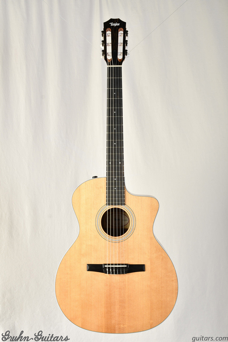 Taylor 214ce-N New AT8034