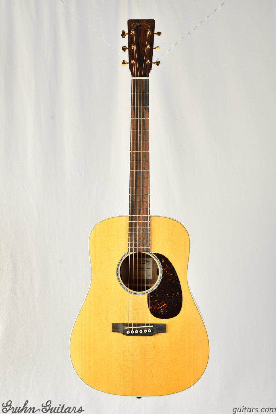 Martin D Jr-E Walnut New AA14004