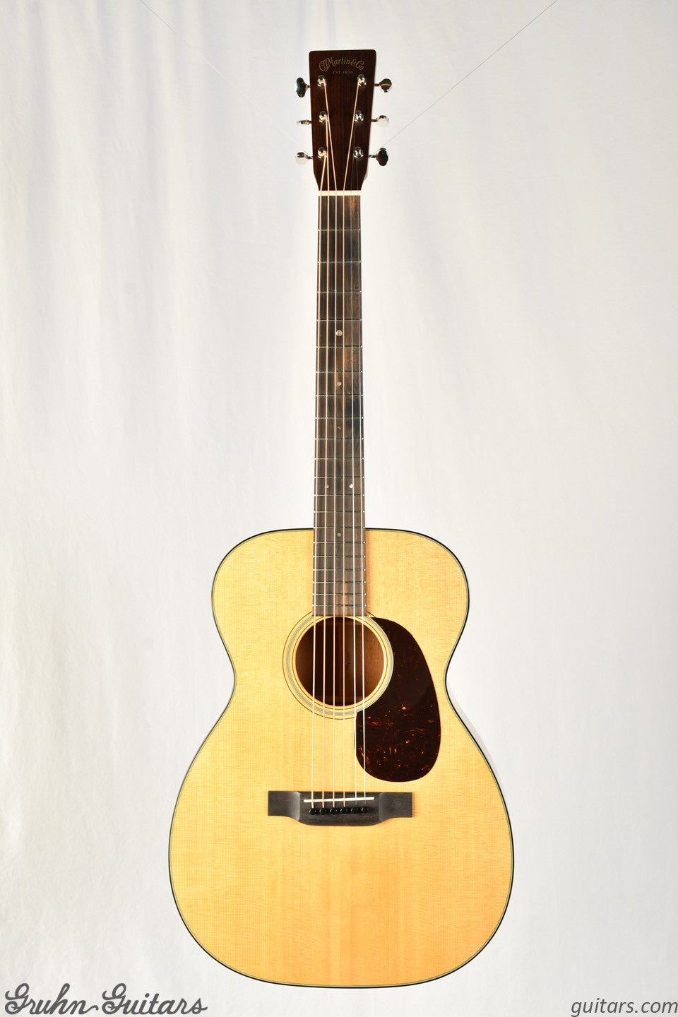 Martin 00-18 2024 AB14083