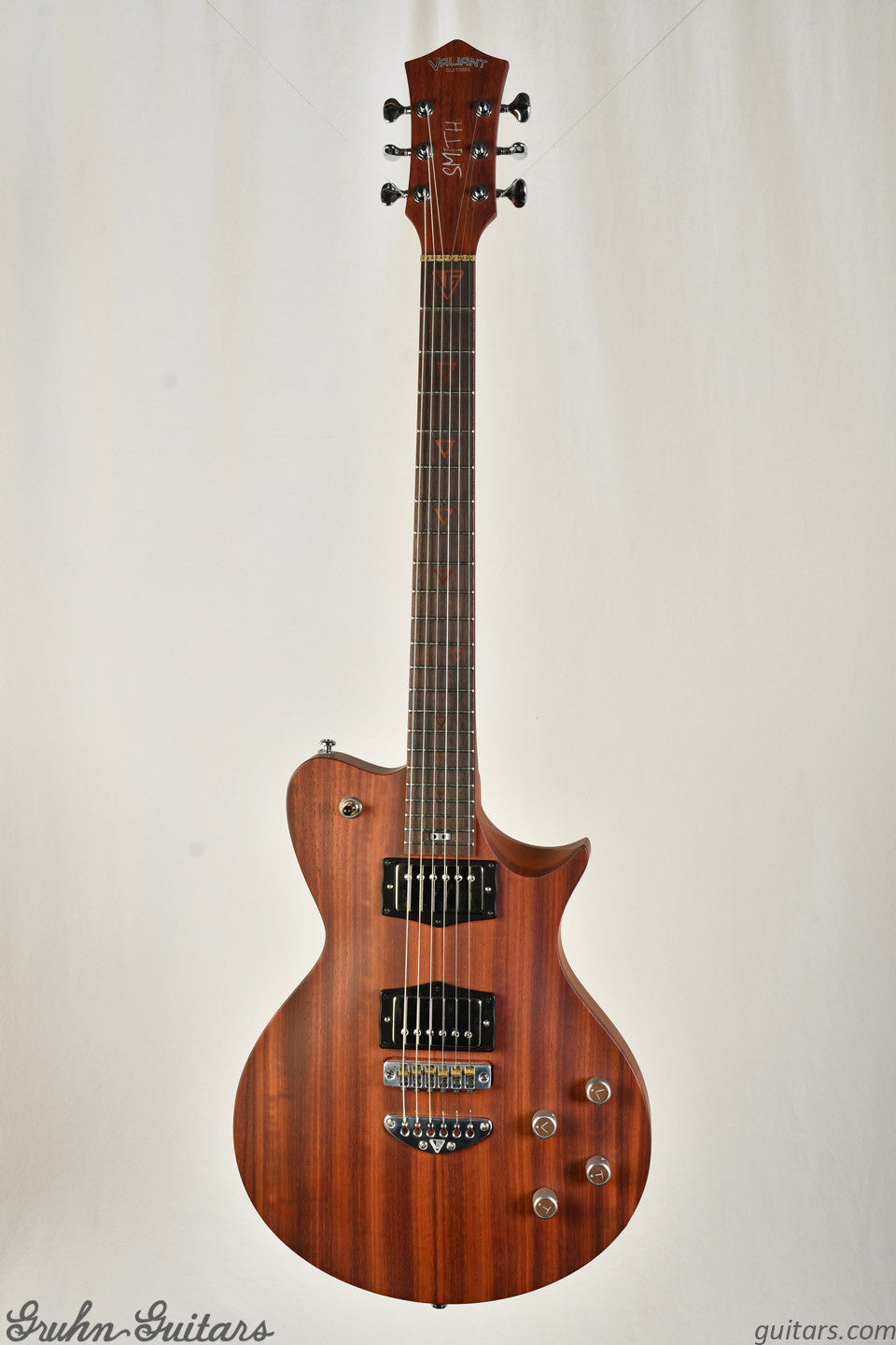 Valiant (made in Ukraine) Smith Natural Padauk New EZ6114