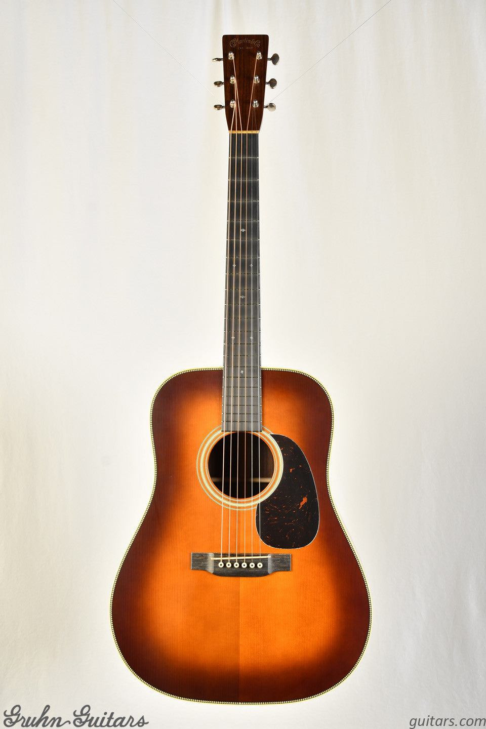 Martin Custom Shop D-28 Custom Authentic 1937 Stage 1 Aging - Ambertone New AA14055