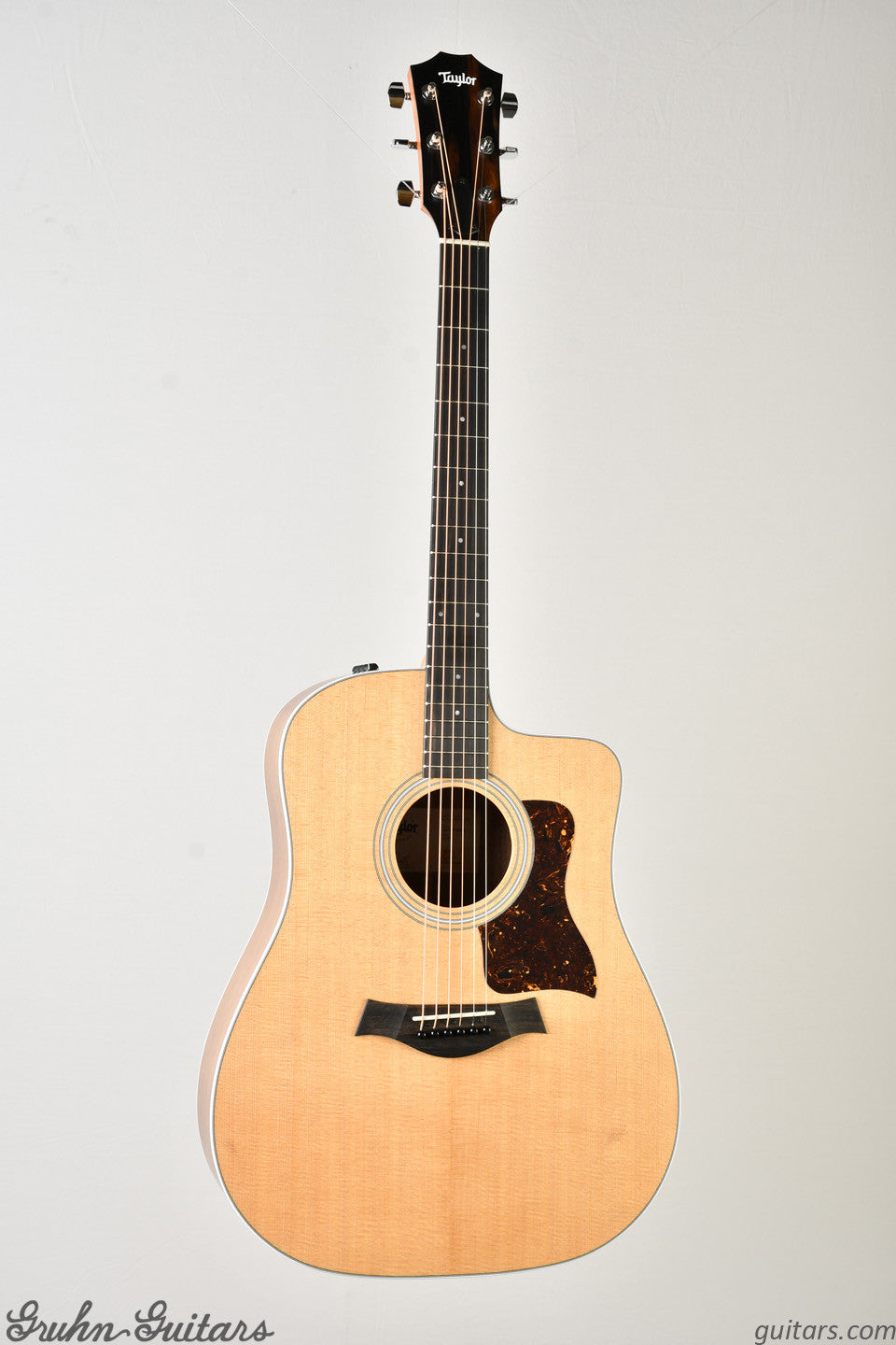 Taylor 210ce New AT8158