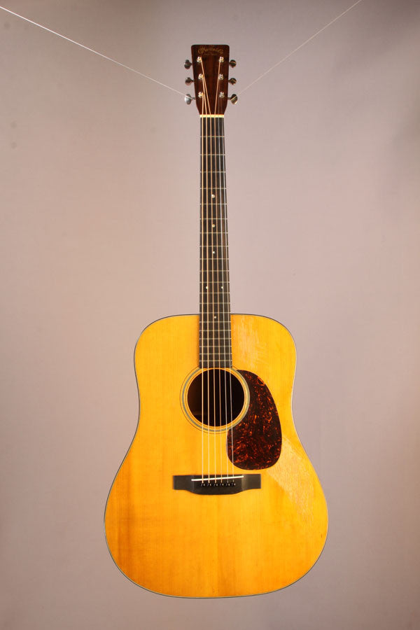 Martin D-18 1940 AA10560