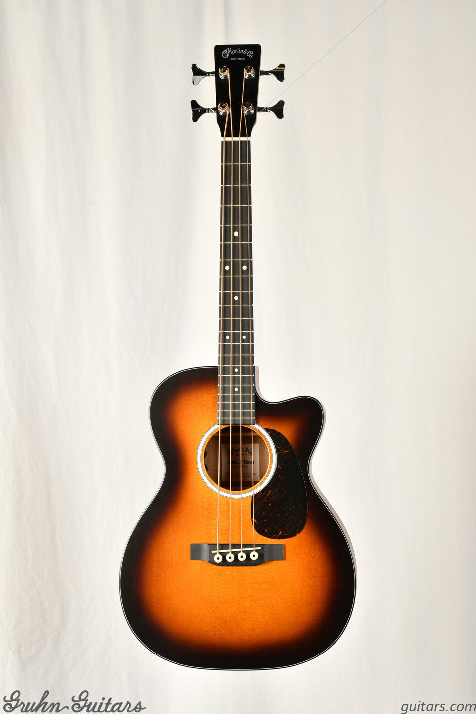 Martin 000CJr-10E Burst Bass New BM3290