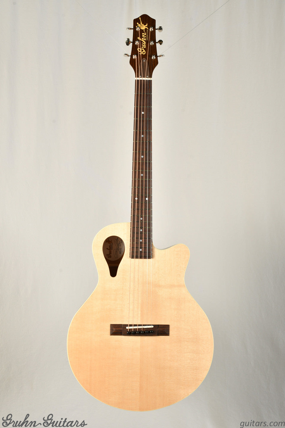 Gruhn Versitar Sitka / Mahogany New AM9432