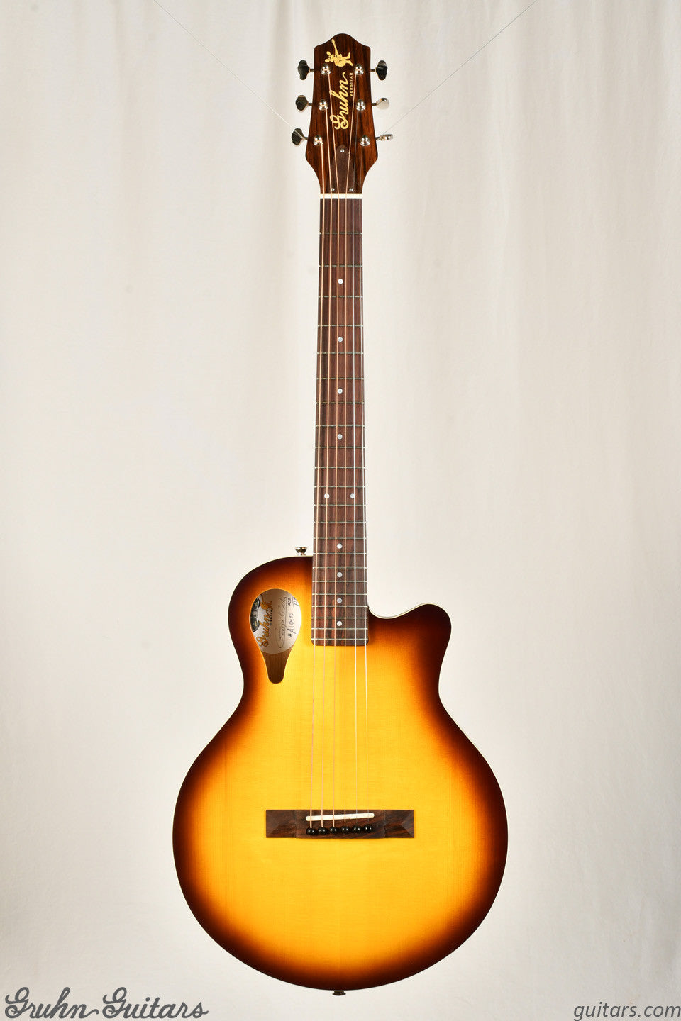 Gruhn Versitar Thinline Adirondack / Ash - Tobacco Sunburst New AM9537