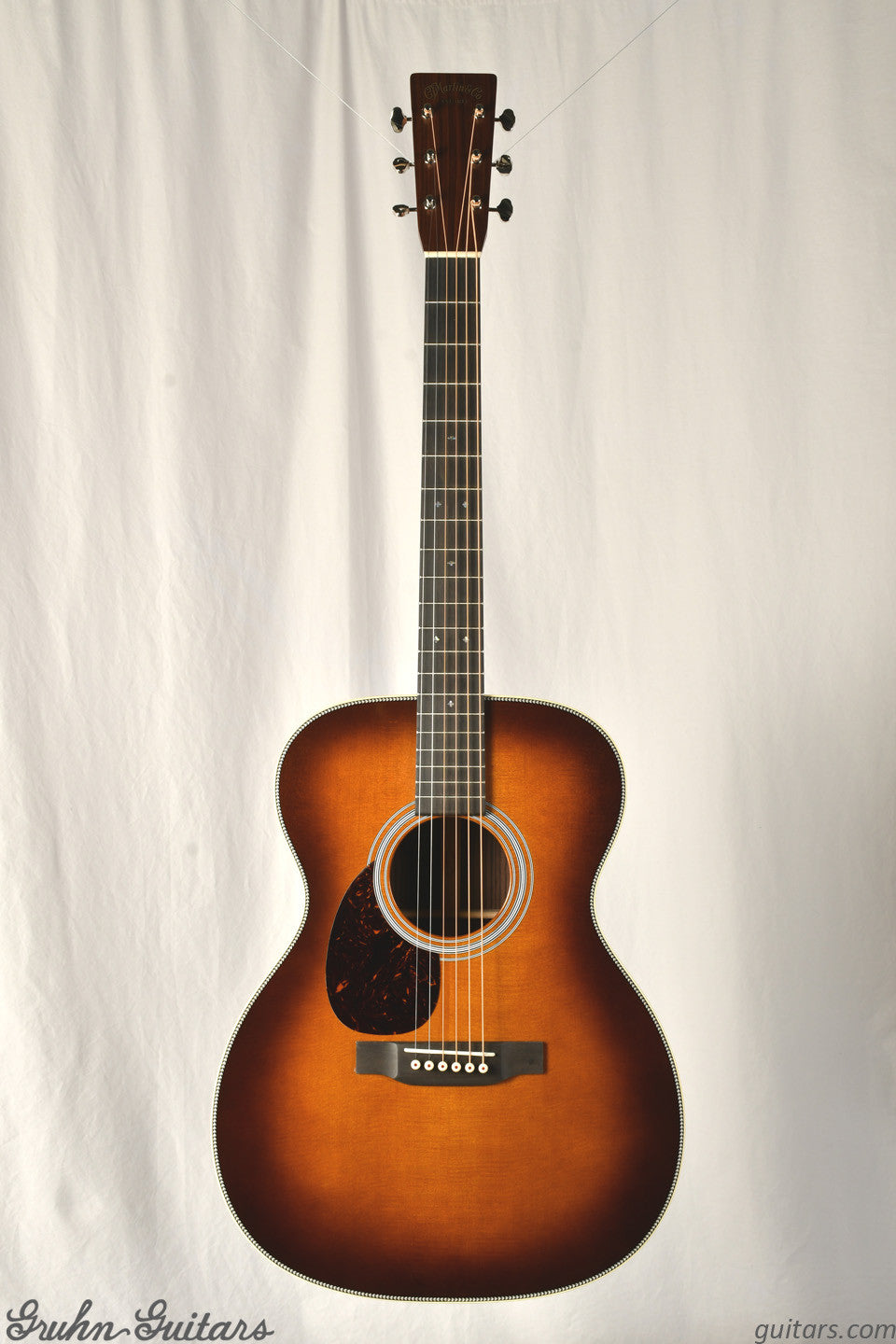 Martin OM-28 Ambertone Left-handed New AB13371