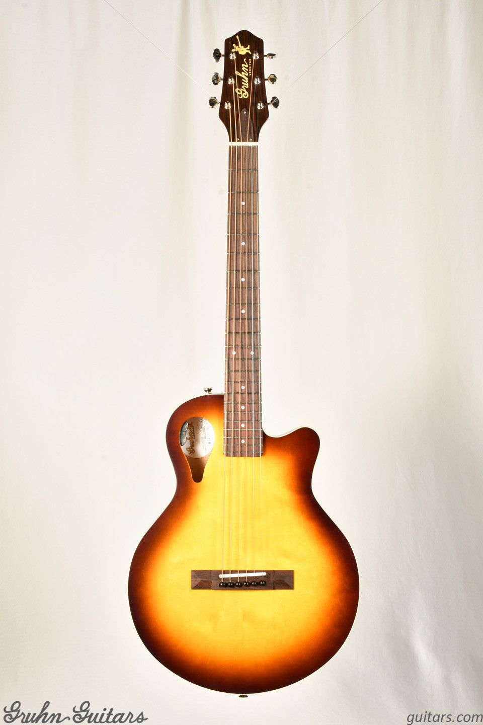 Gruhn Versitar Thinline Sitka / Sycamore - Tobacco Sunburst New AM9566