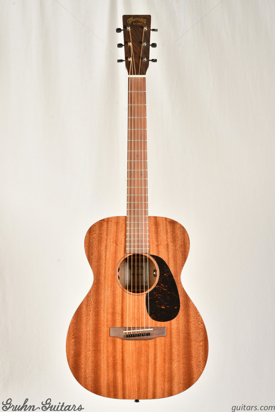 Martin 000 Jr-E Sapele New AB13616