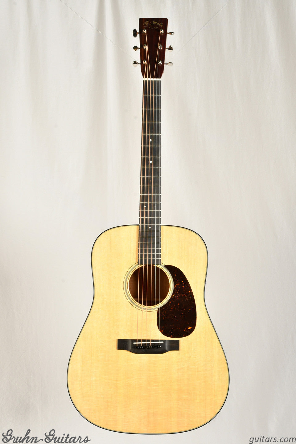 Martin D-18 New AA13599