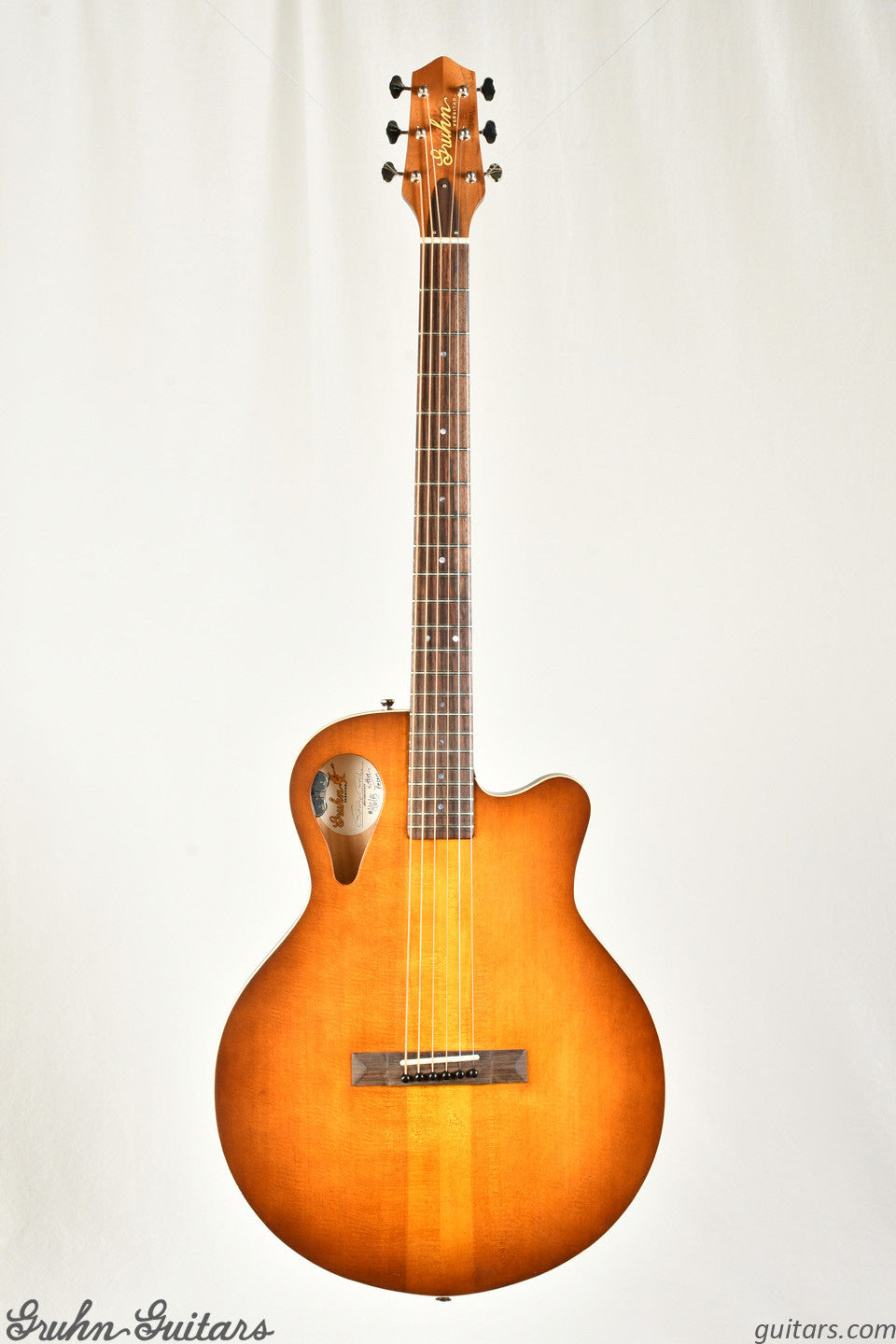 Gruhn Versitar Baritone - Sunburst New AM9669