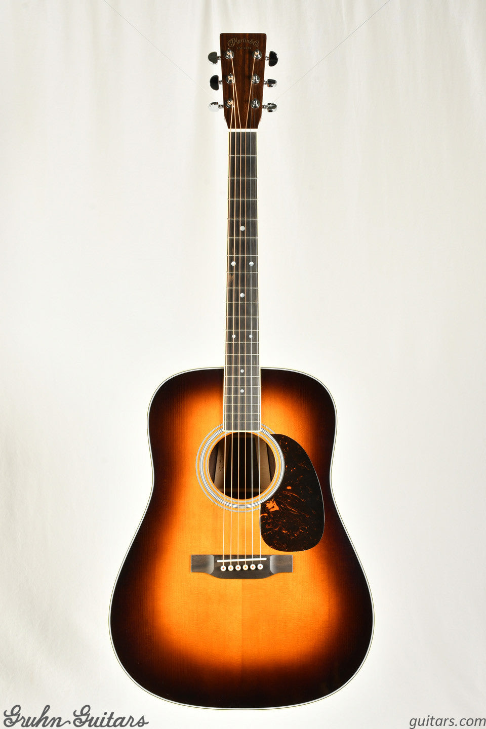Martin D-35 Sunburst New AA13642