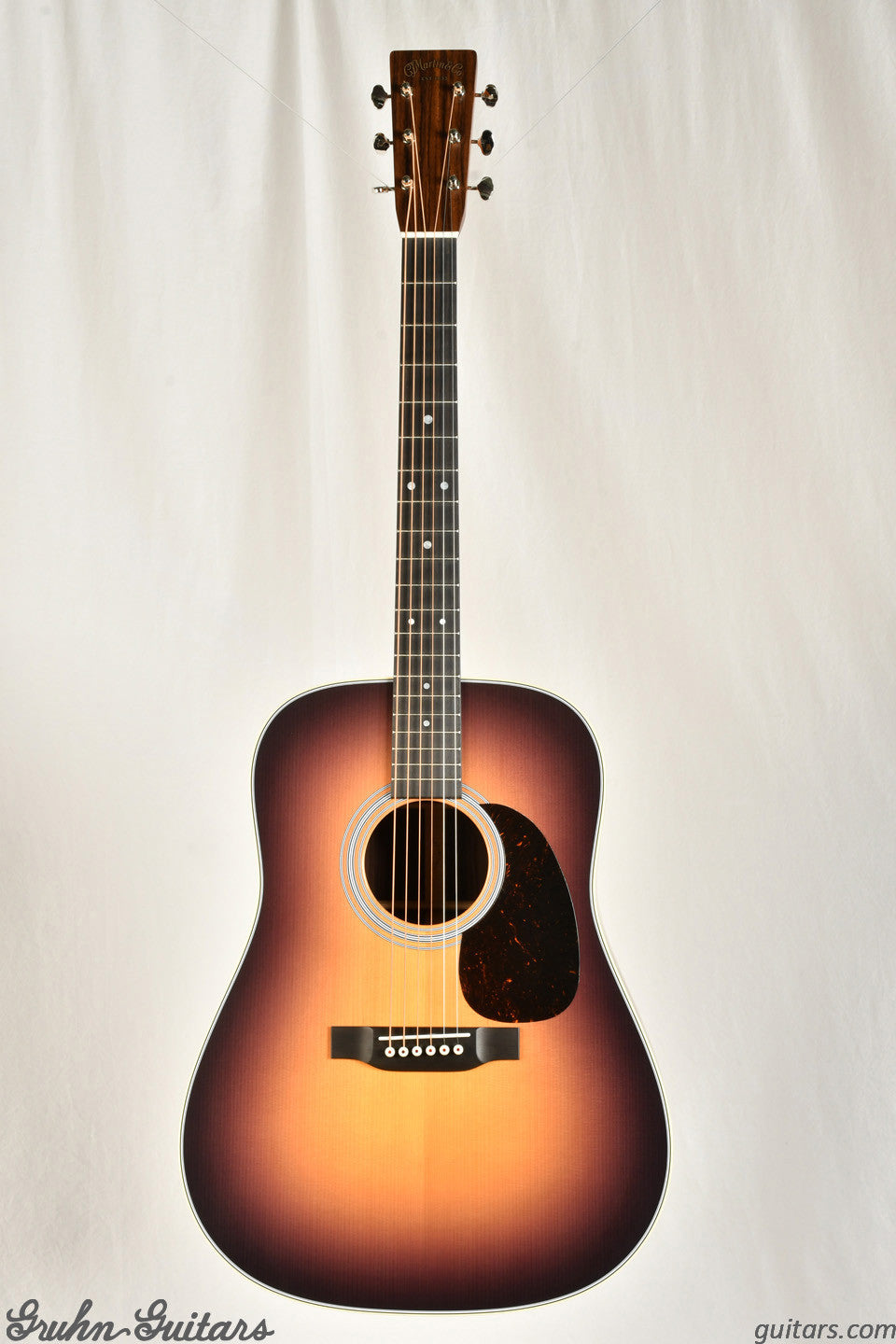 Martin D-28 Satin 1935 Burst New AA13694