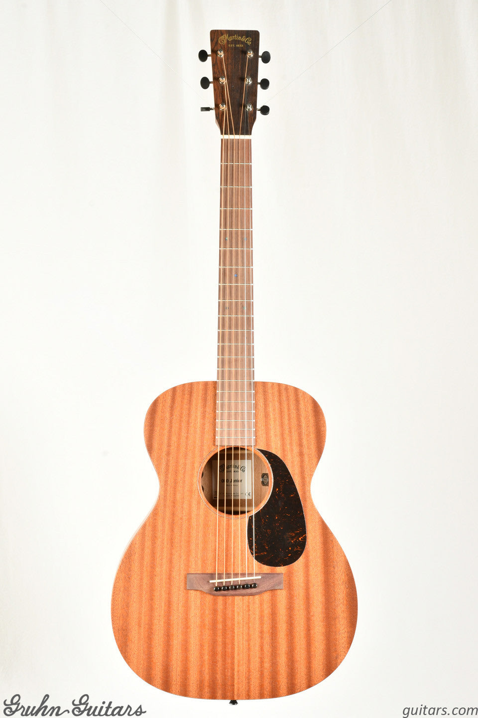 Martin 000 Jr-E Sapele New AB13850