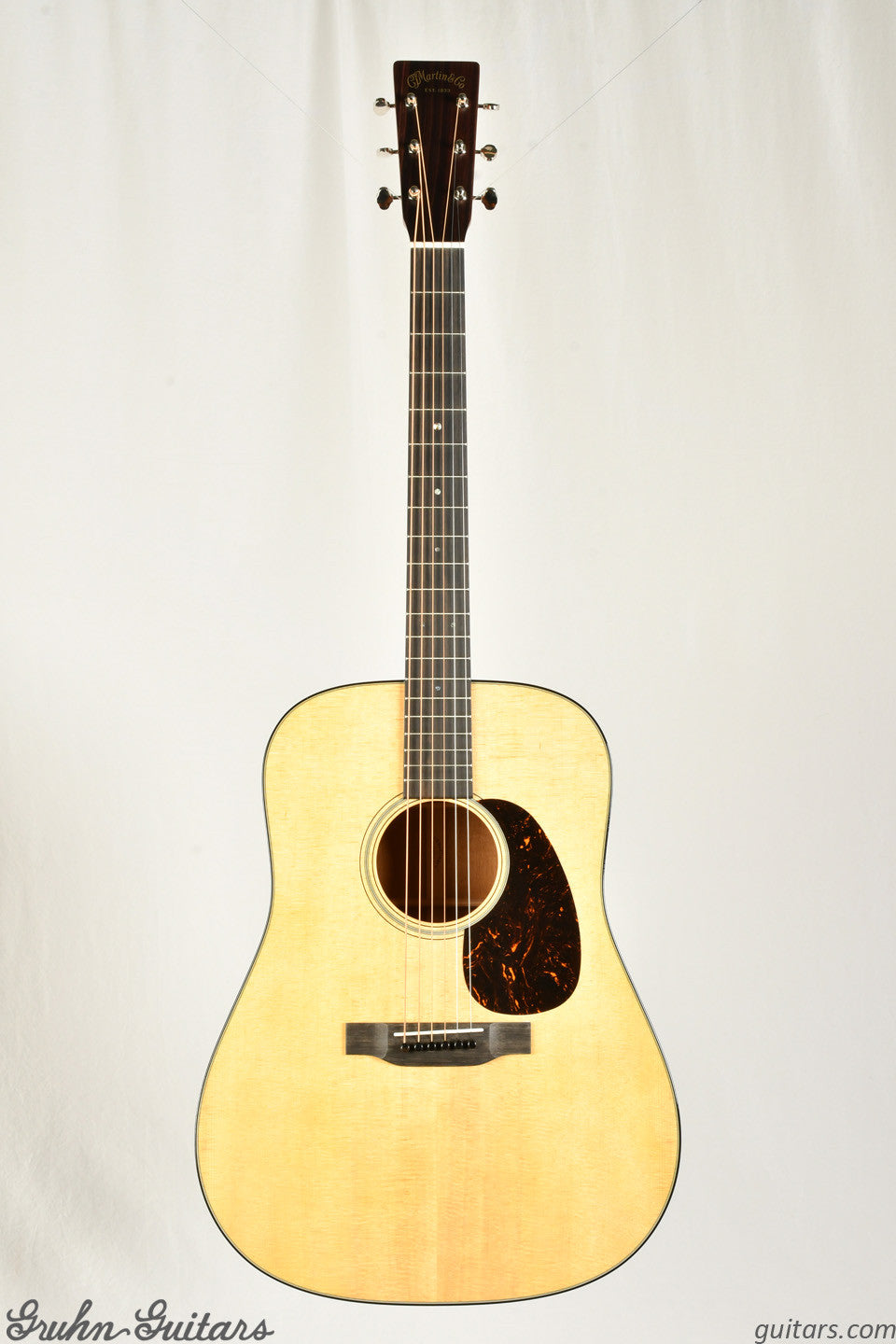 Martin D-18 New AA13707