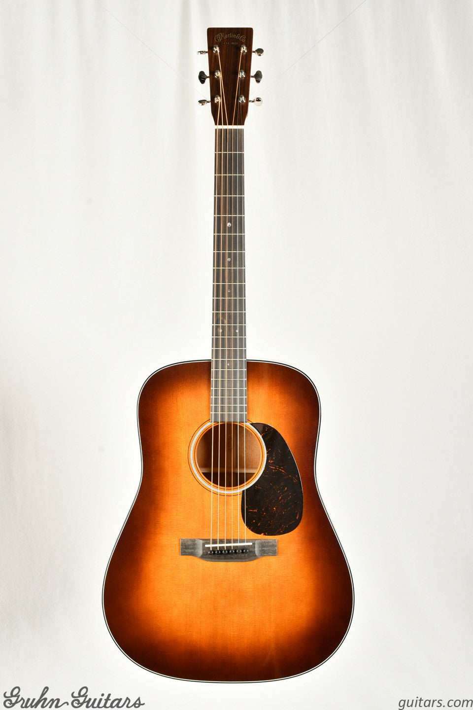 Martin D-18 Ambertone New AA13703