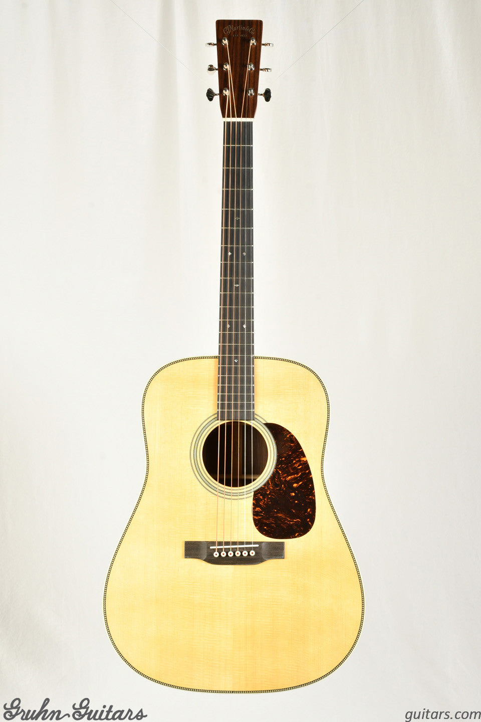 Martin HD-28 New AA13798