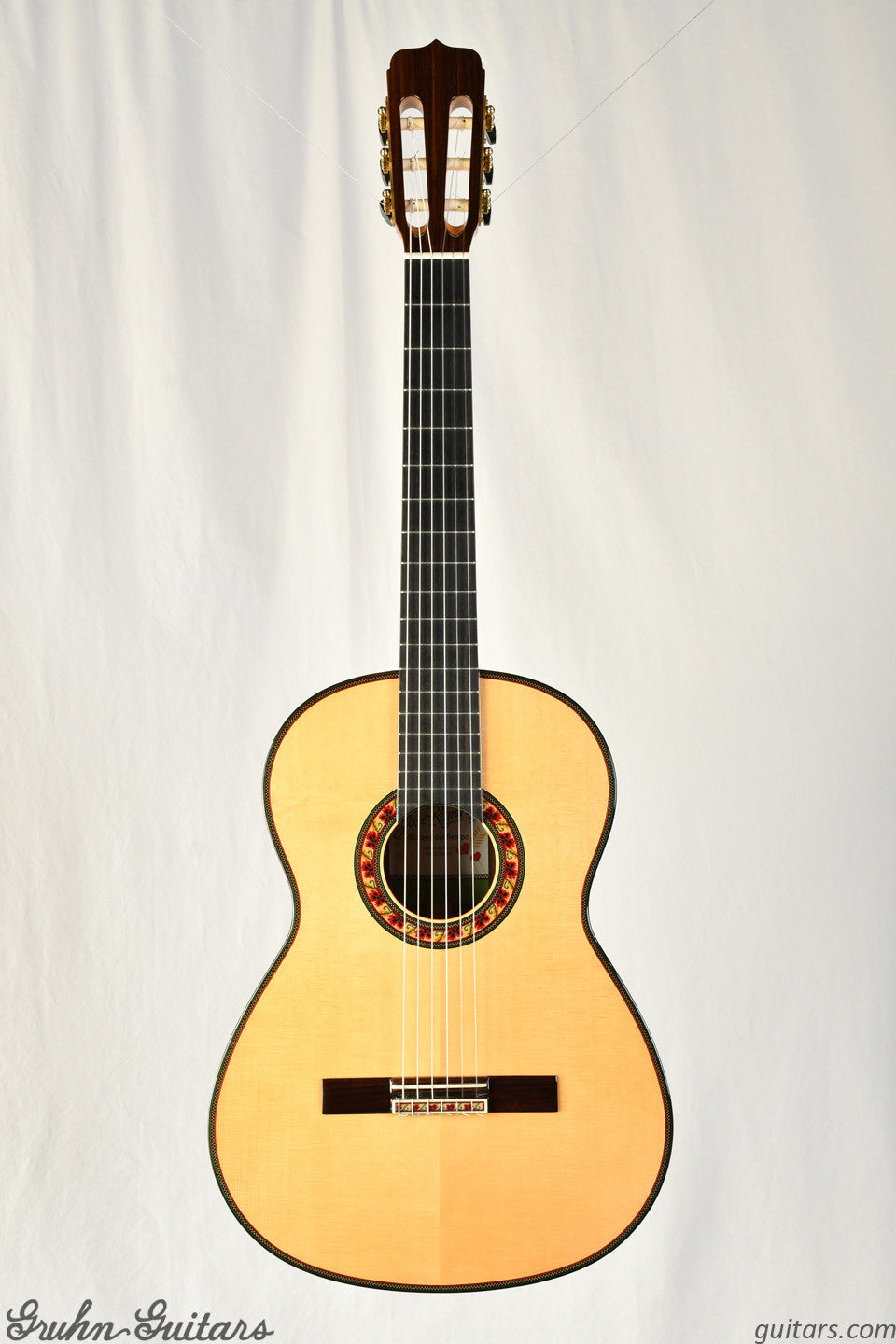 Ramirez Guitarra del Tiempo Spruce New AC2110