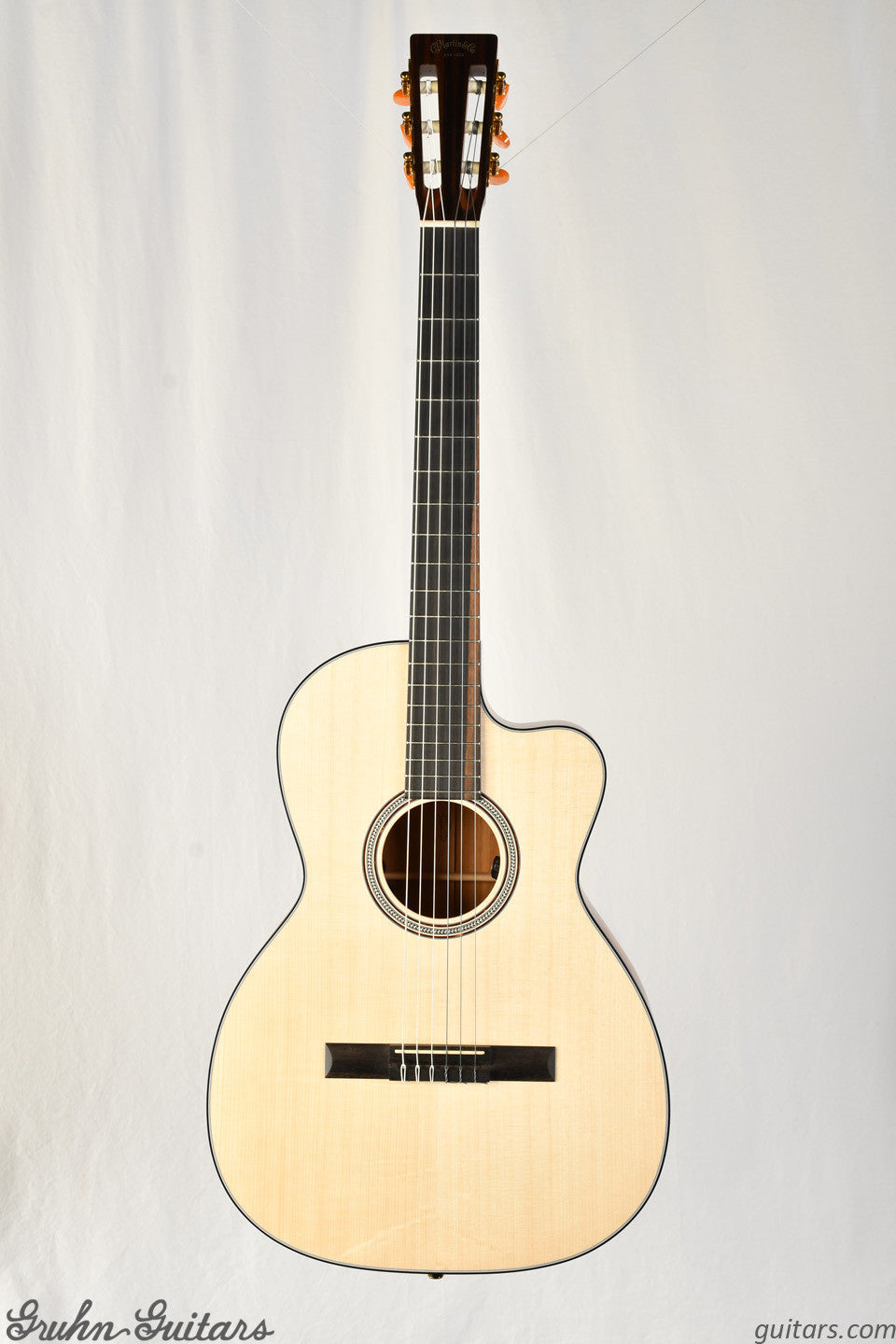 Martin 000C12-16 2025 AB14027