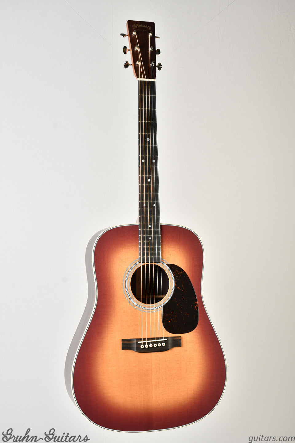 Martin D-28 Satin - Sunburst 2024 AA14099