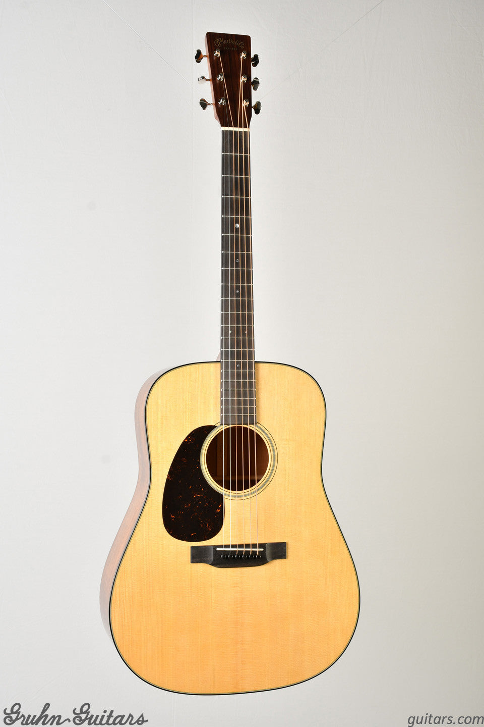 Martin D-18 Left-handed New AA14103