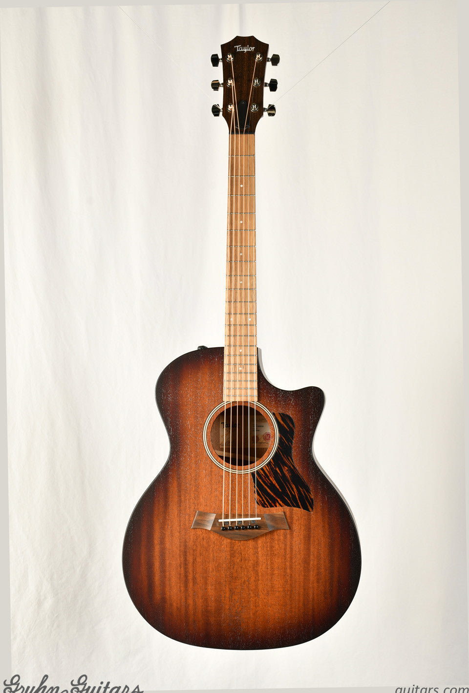 Taylor AD24ce SEB New AT7447