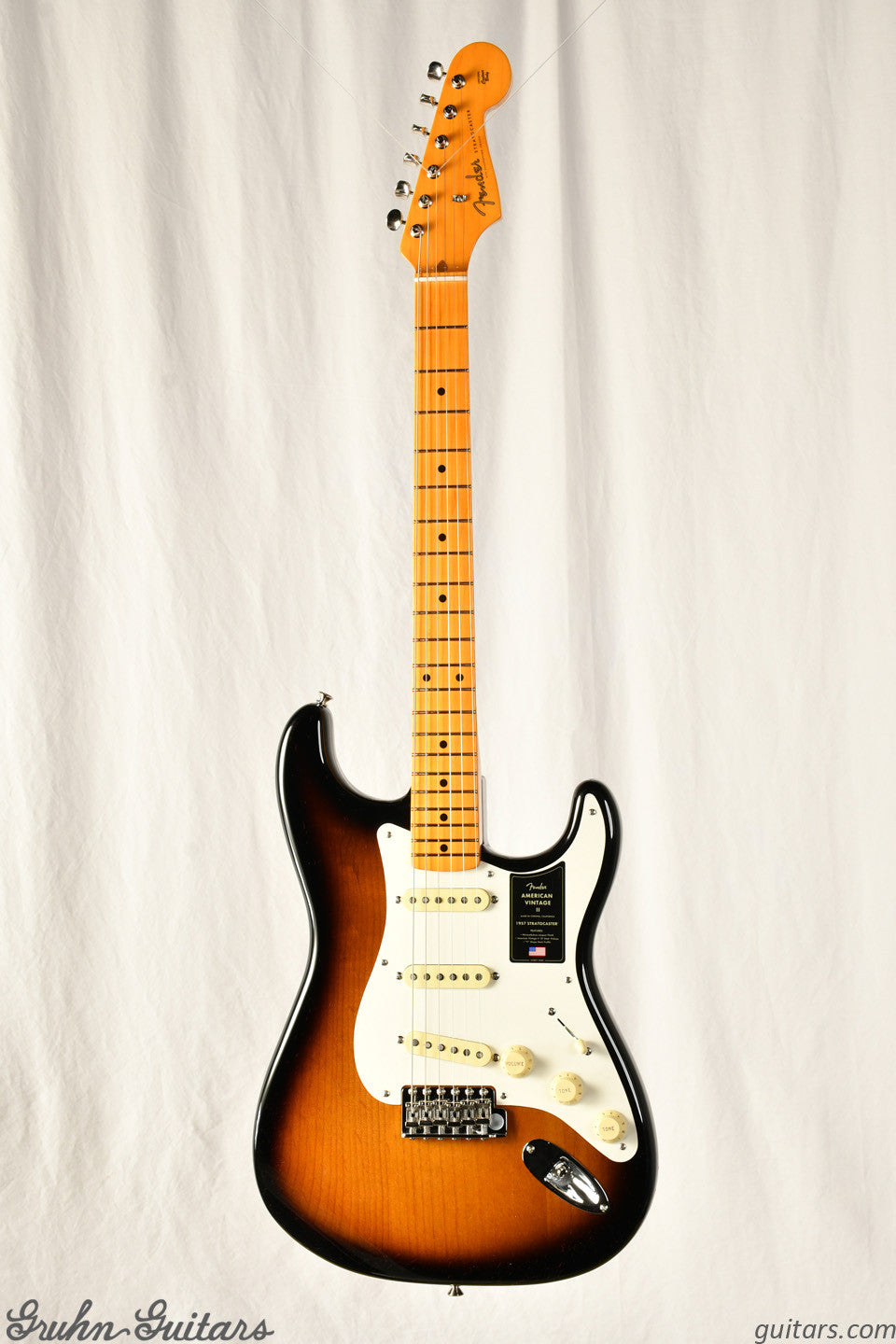 Fender American Vintage II 1957 Stratocaster Maple Fingerboard - 2 Color Sunburst New EF10351