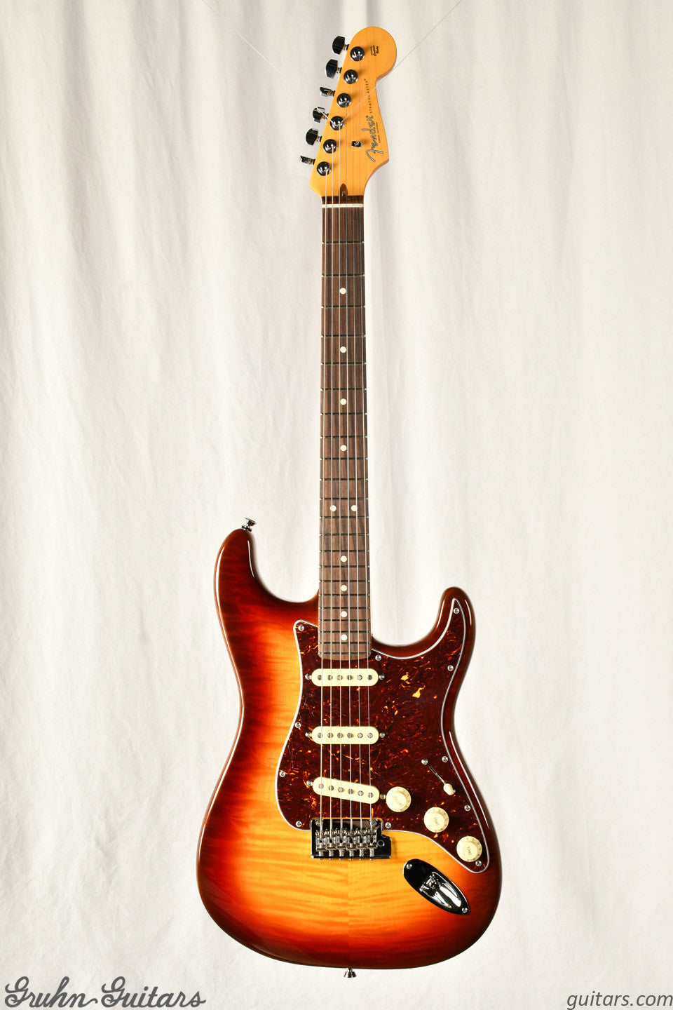 Fender 70th Anniversary American Professional II Stratocaster Rosewood Fingerboard - Comet Burst New EF10353