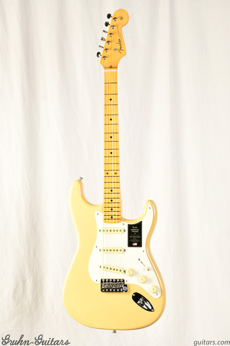 Fender American Vintage II 1957 Stratocaster Maple Fingerboard - Vintage Blonde New EF10389